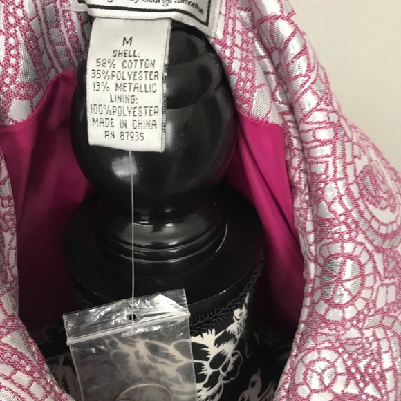 Adorable dress coat. Brand new! - Picture 4 of 4